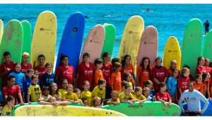Skudinsurf_Kids_group